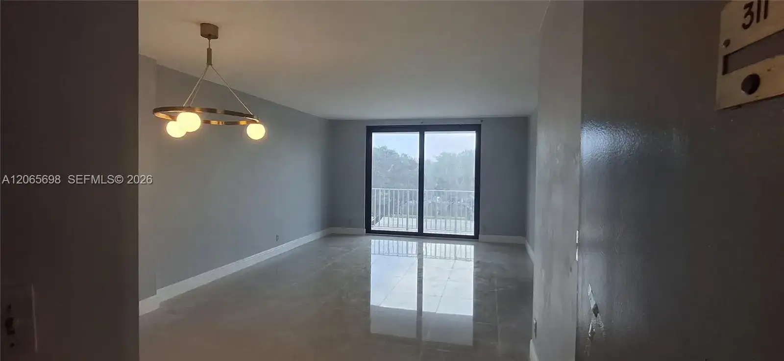 901 Hillcrest Dr # 311, Hollywood FL 33021 photo 3