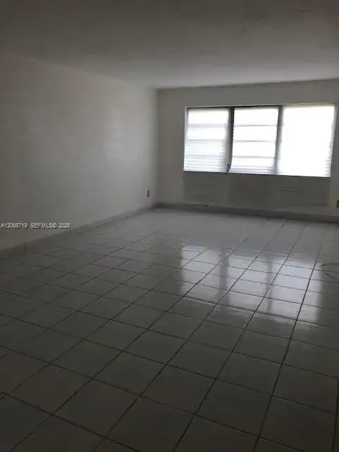 1530 NE 191st St # 240, Miami FL 33179 photo 2