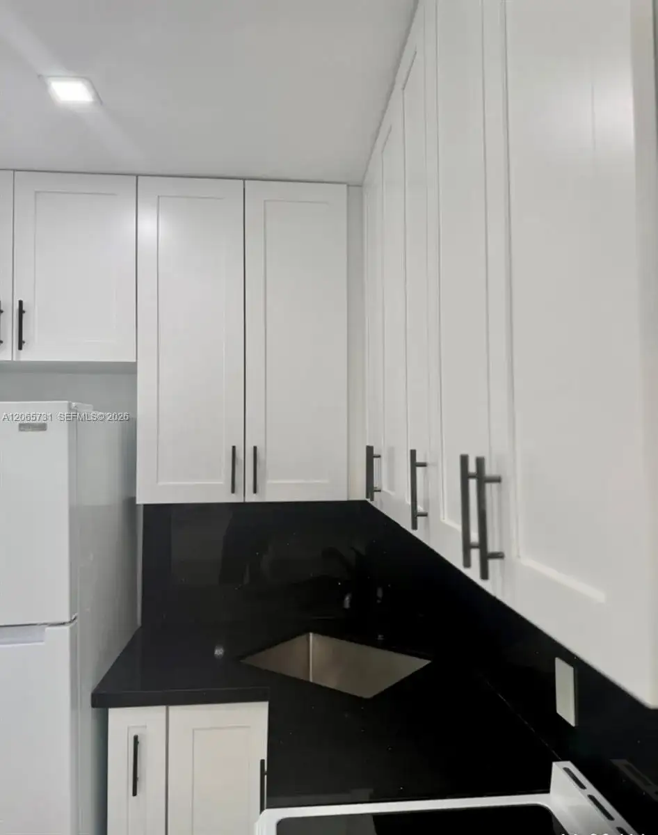 7521 NE 2nd Ct # 3, Miami FL 33138 photo 3