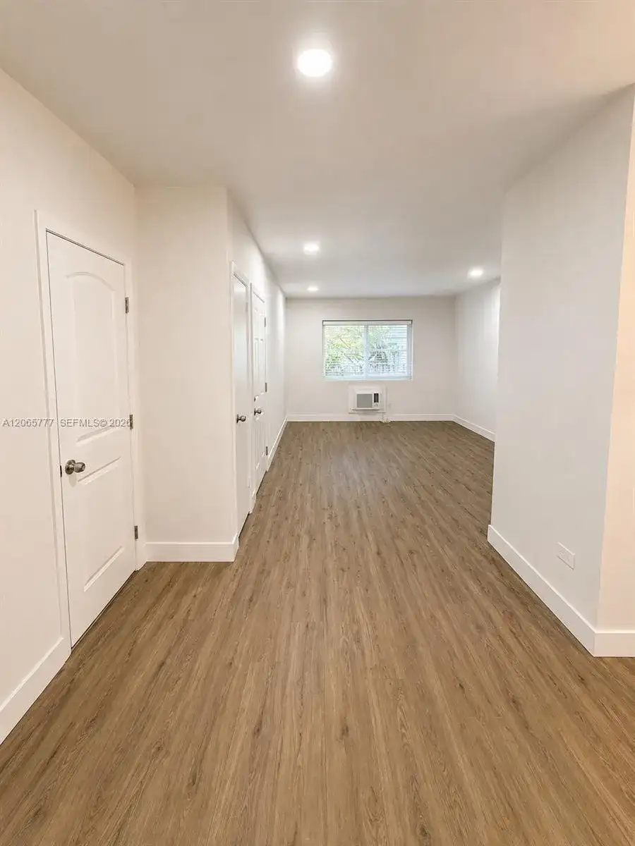 1537 Jefferson Ave # 5, Miami Beach FL 33139 photo 2