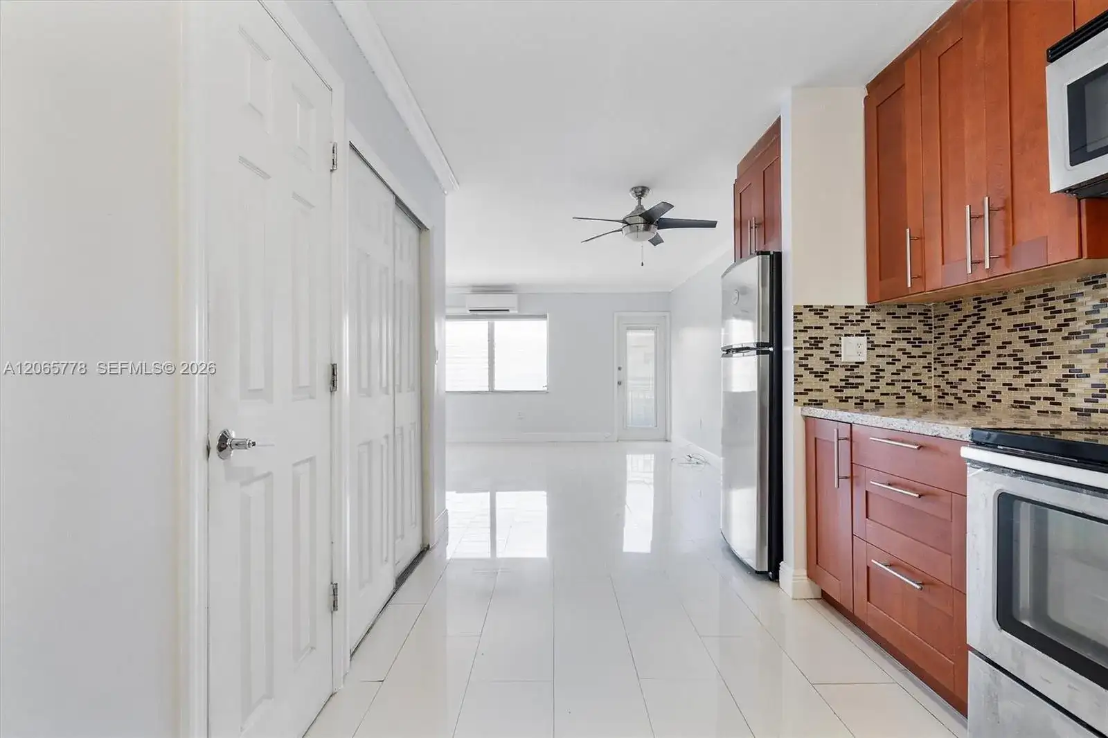 851 Meridian Ave # 24, Miami Beach FL 33139 photo 3