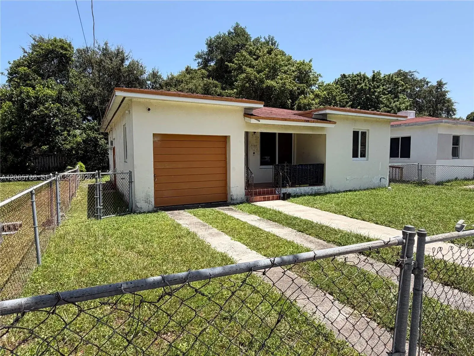 5525 NW 5th Ct, Miami FL 33127 photo 2