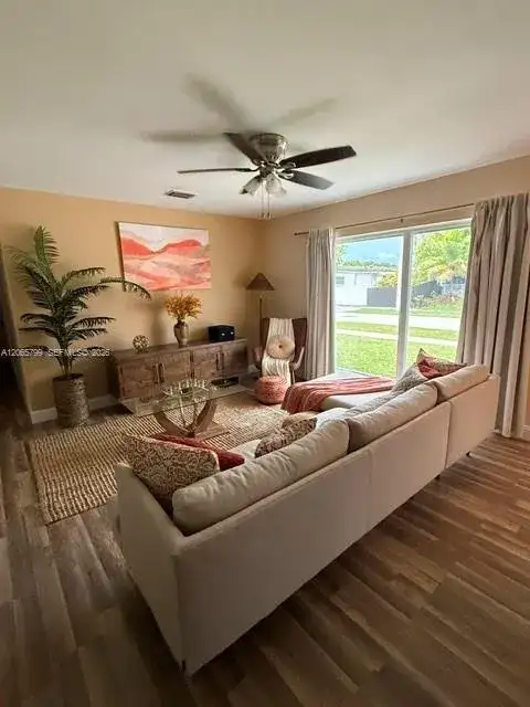 15435 SW 108th Ct, Miami FL 33157 photo 5