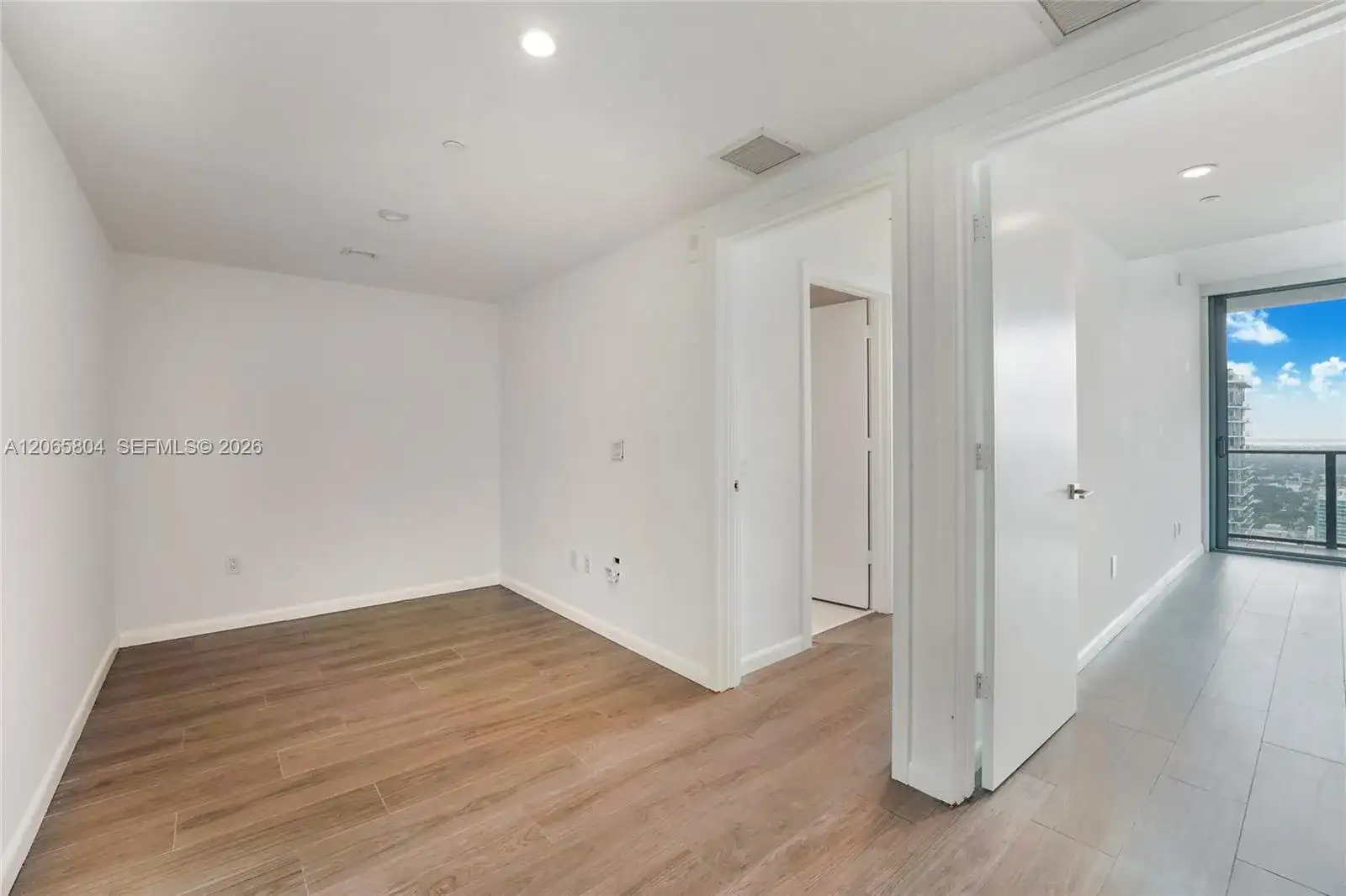 3131 NE 7th Ave # 4404, Miami FL 33137 photo 3