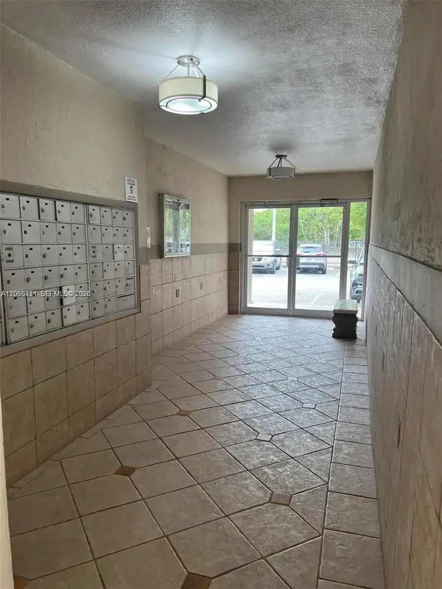 5501 NW 7th St # E204, Miami FL 33126 photo 4