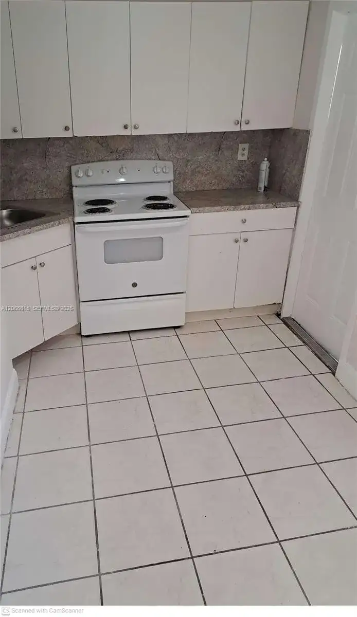 1362 SW 2nd St # 7, Miami FL 33135 photo 2