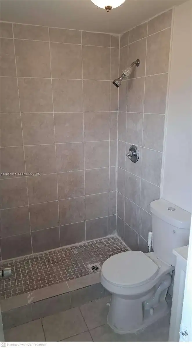 1362 SW 2nd St # 7, Miami FL 33135 photo 4