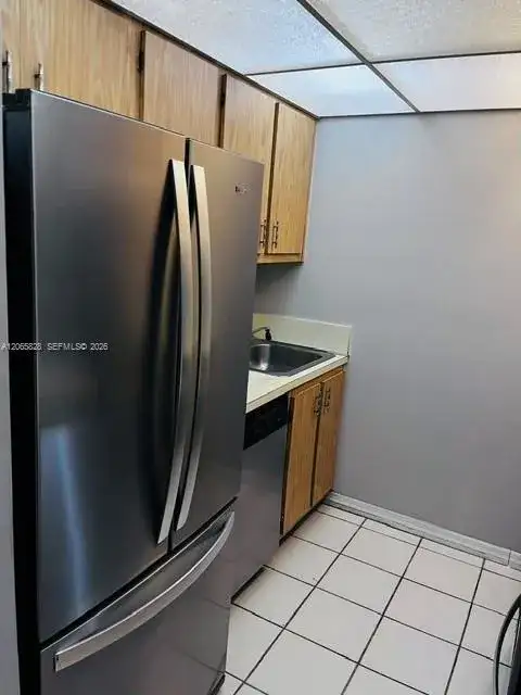 5831 Washington St # 41, Hollywood FL 33023 photo 3