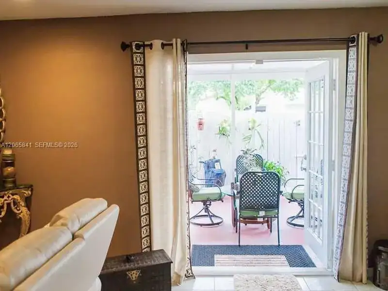 9036 SW 148th Ct, Miami FL 33196 photo 3