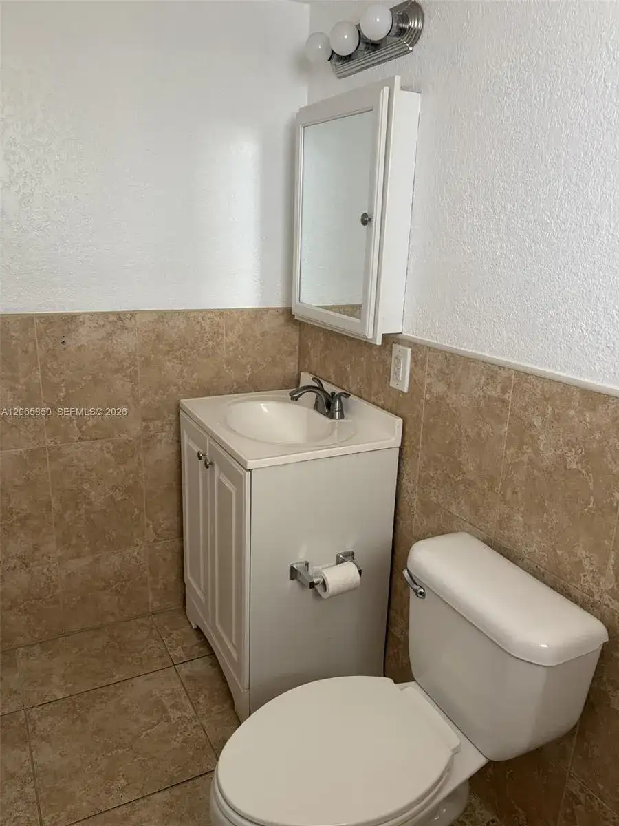 3901 SW 112th Ave # 40, Miami FL 33165 photo 5