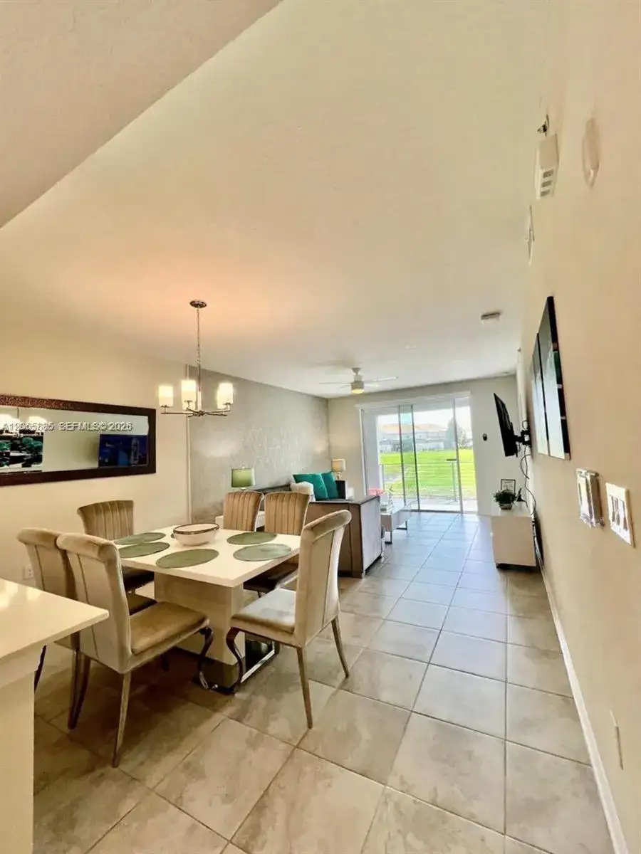 3111 Paradox # 104, Kissimmee FL 34746 photo 5