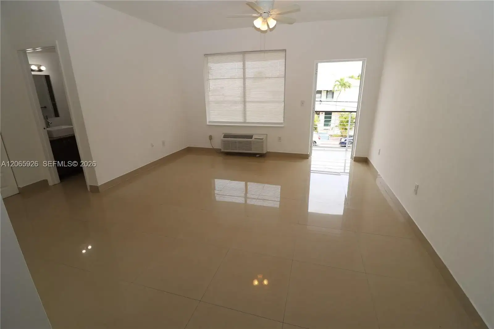 540 74th St # 15, Miami Beach FL 33141 photo 5
