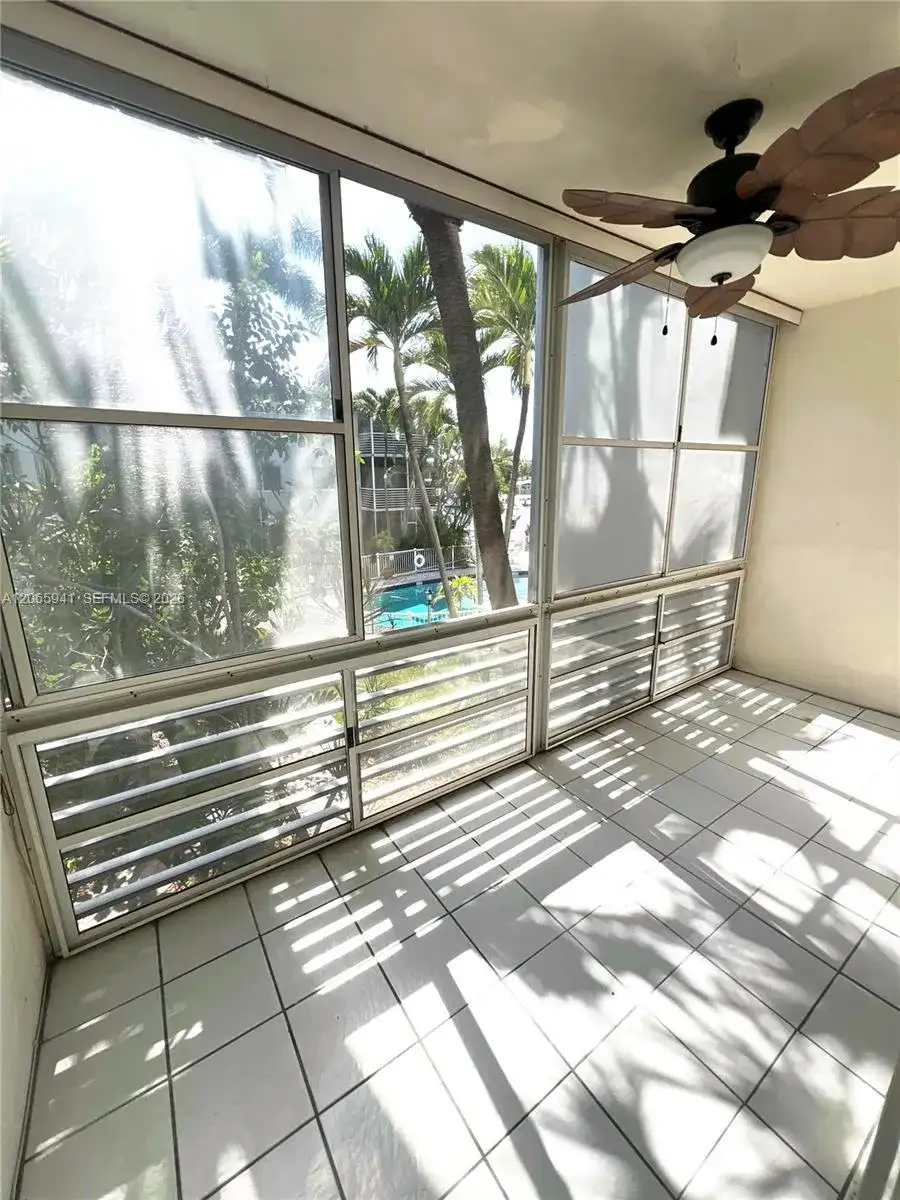 1535 SE 15th St # 209, Fort Lauderdale FL 33316 photo 2