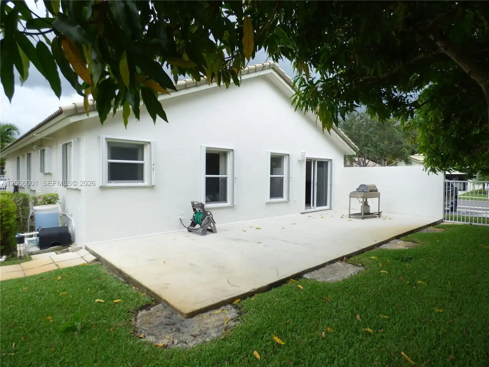 474 SW 205th Ave, Pembroke Pines FL 33029 photo 5