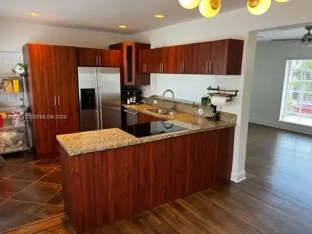 3900 N Meridian Ave # 4, Miami Beach FL 33140 photo 4