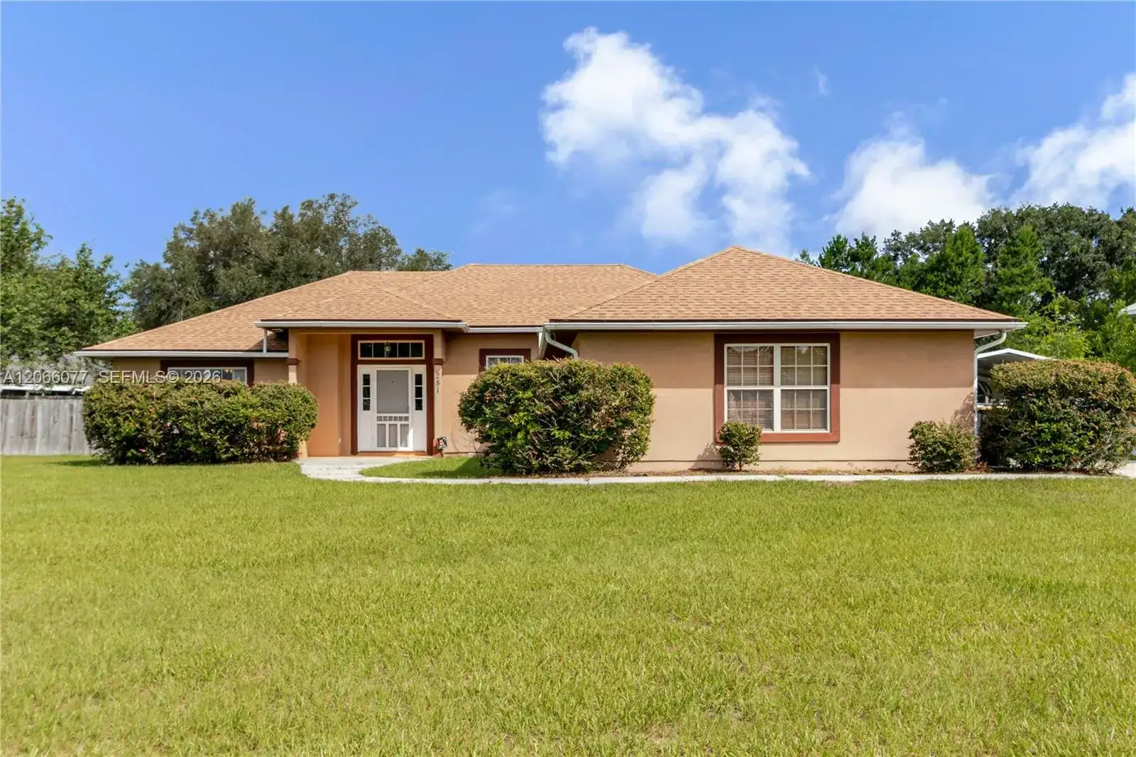 281 Callaway Dr, Lake Placid FL 32024 photo 2