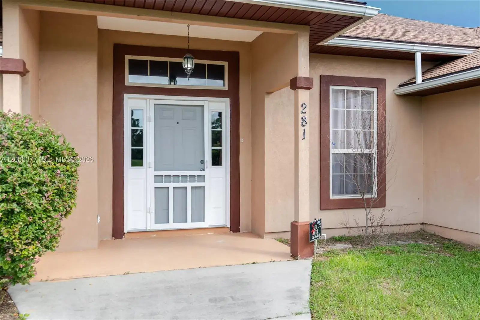 281 Callaway Dr, Lake Placid FL 32024 photo 3