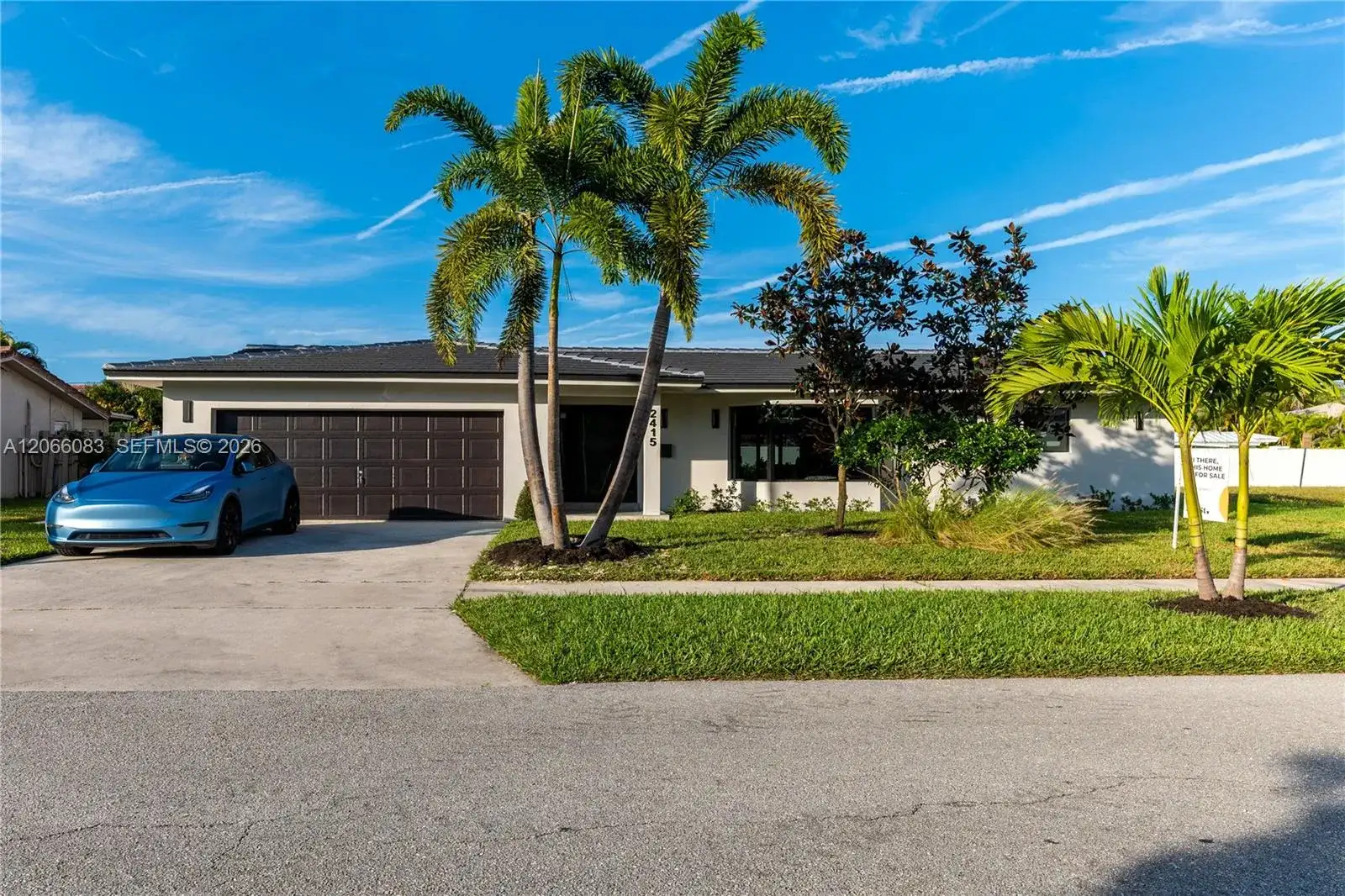 2415 NE 35th Dr, Fort Lauderdale FL 33308 photo 3