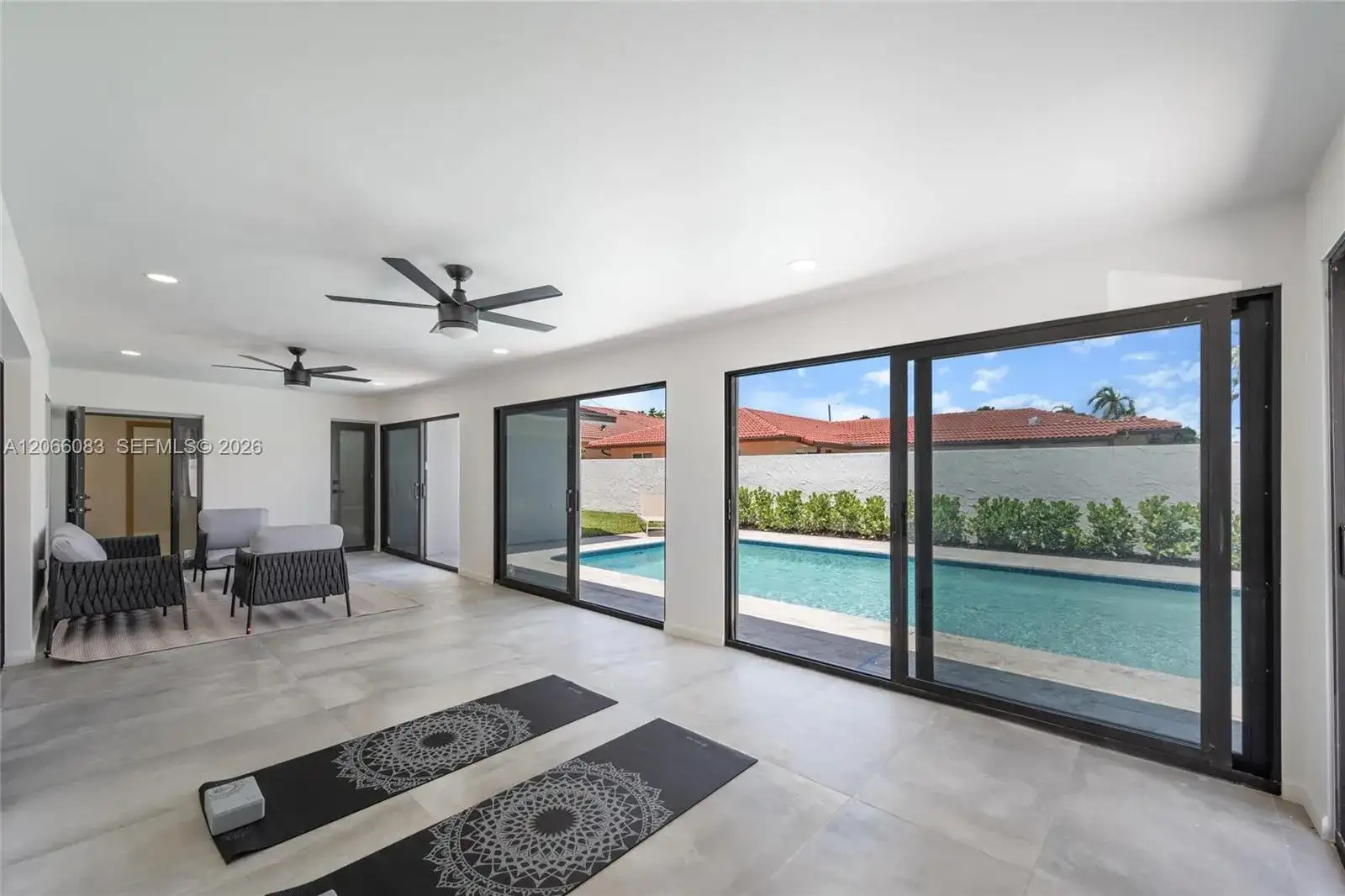2415 NE 35th Dr, Fort Lauderdale FL 33308 photo 5