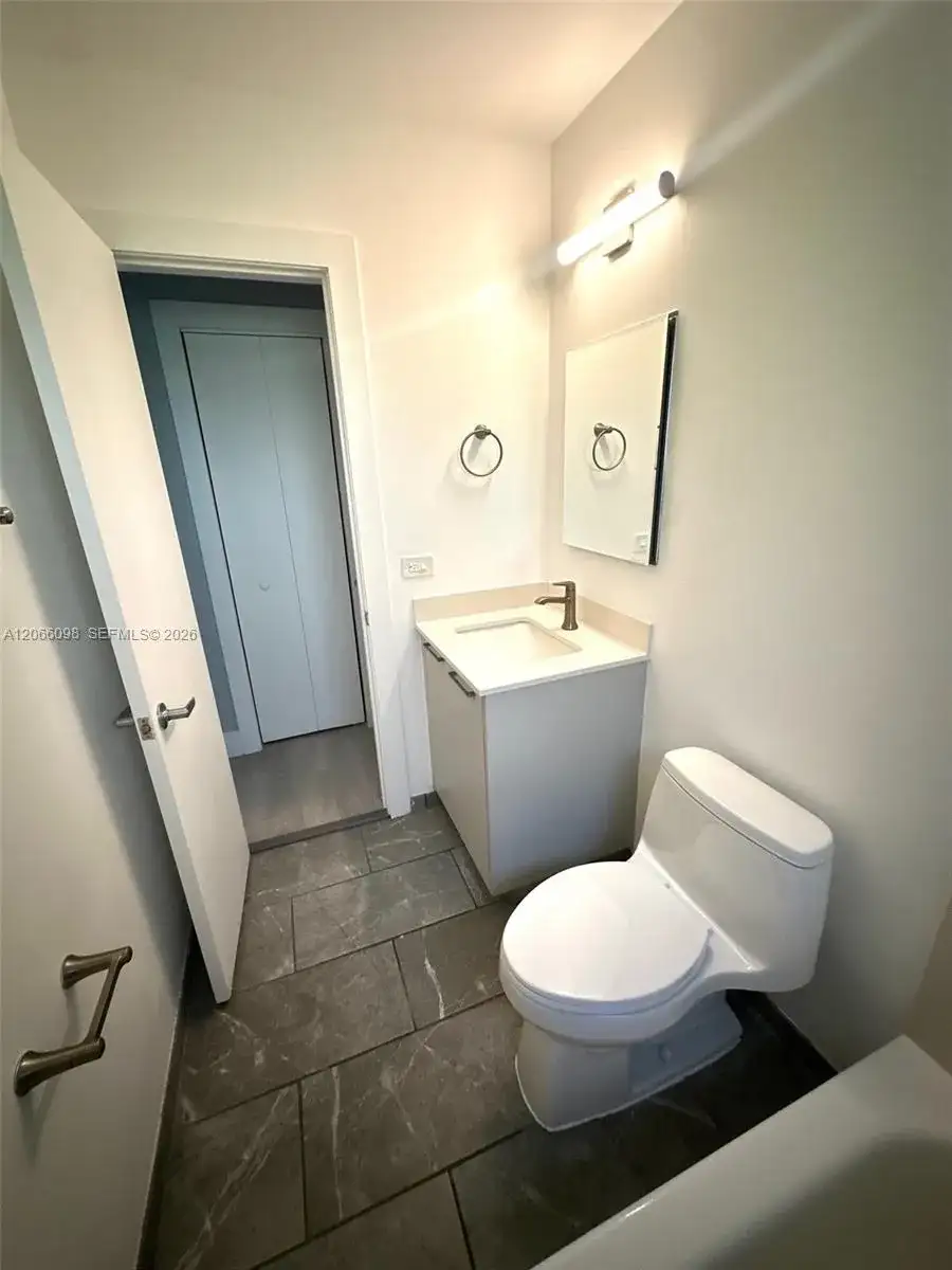 710 Meridian Ave # 10, Miami Beach FL 33139 photo 3
