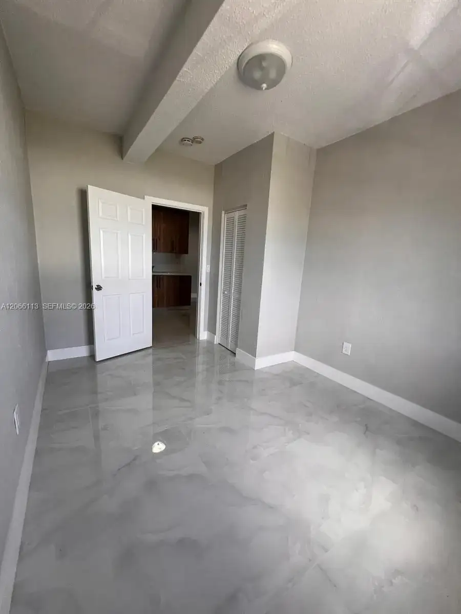 1625 NW 35th St # B5, Miami FL 33142 photo 2