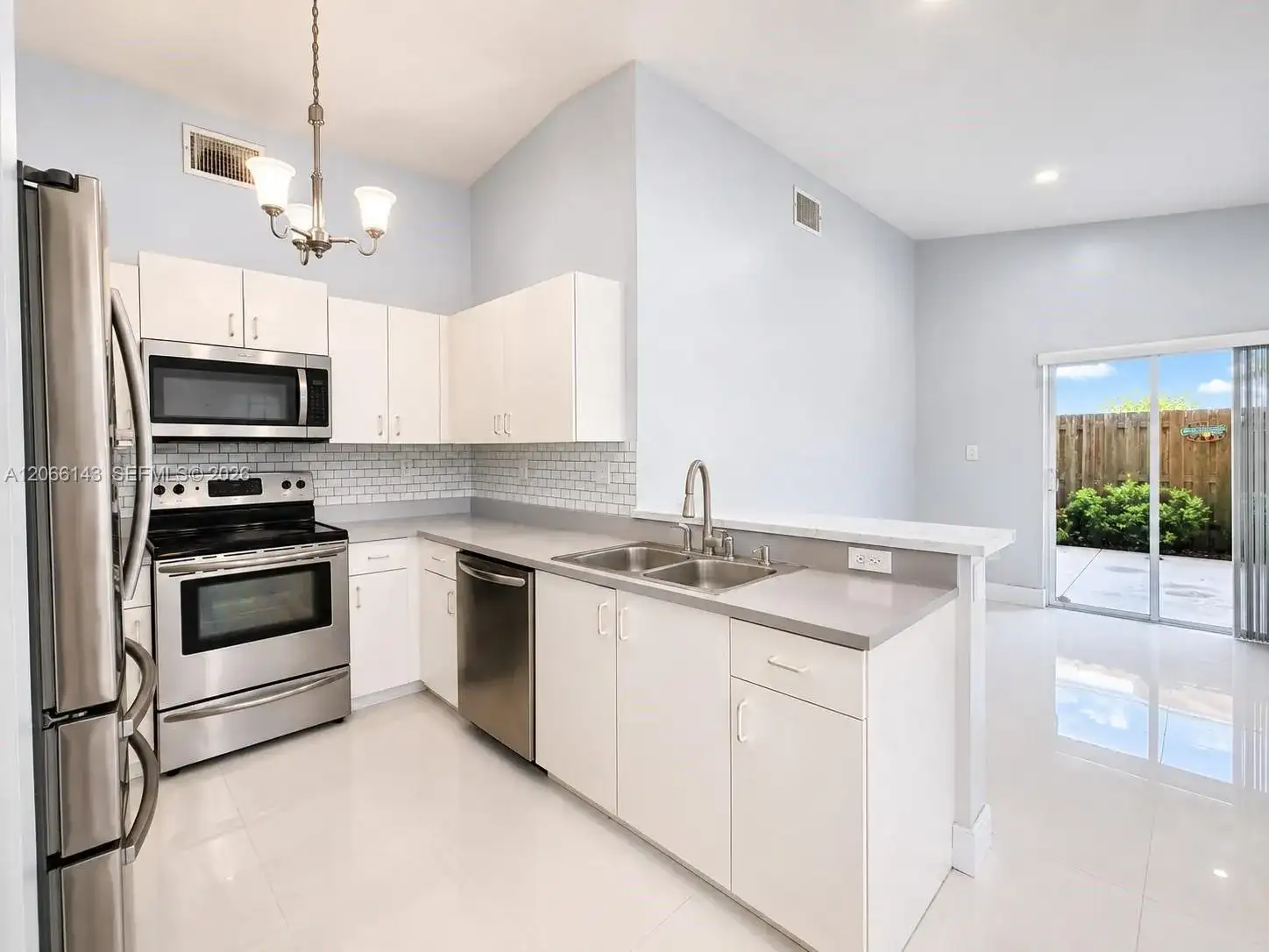 9720 SW 164th Ave, Miami FL 33196 photo 4