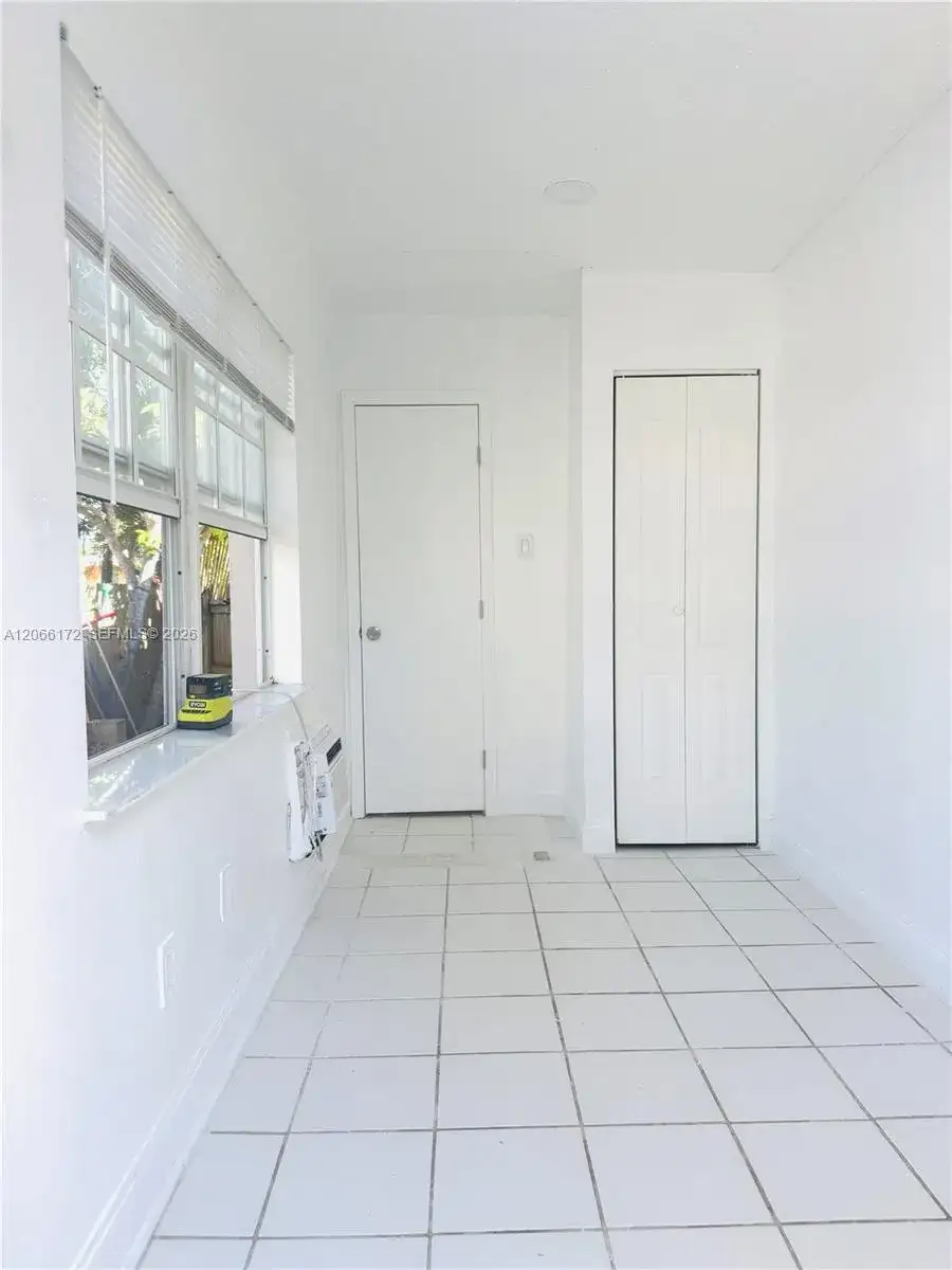 1922 Mckinley St # 3, Hollywood FL 33020 photo 3