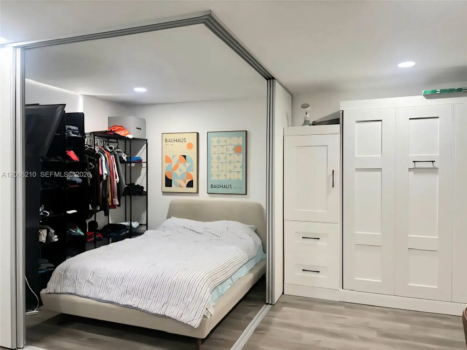 100 Lincoln Rd # 301, Miami Beach FL 33139 photo 4