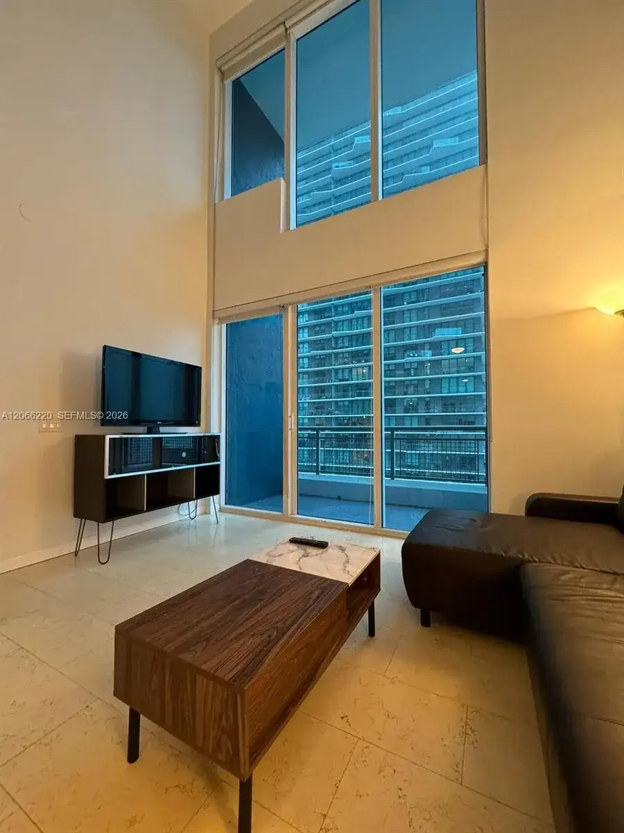 60 SW 13th St # 2202, Miami FL 33130 photo 3