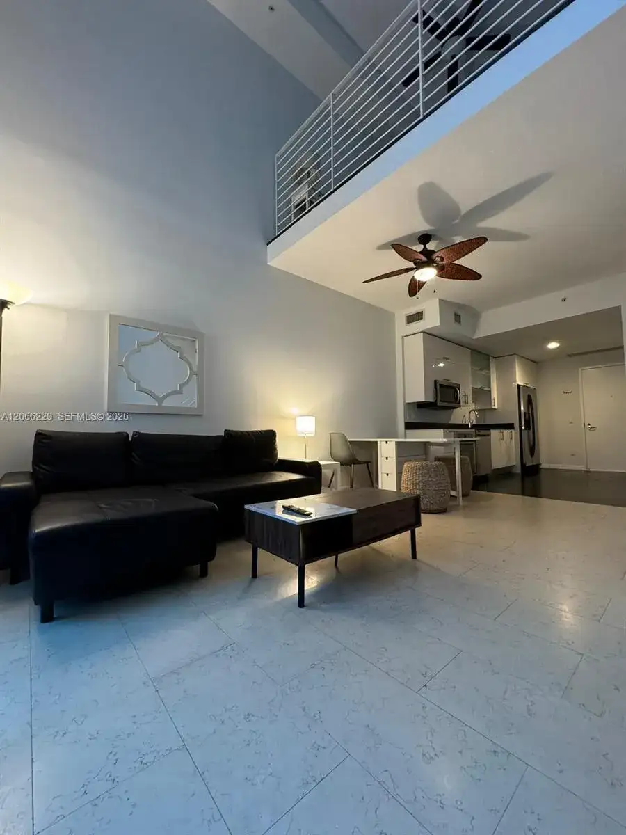 60 SW 13th St # 2202, Miami FL 33130 photo 5