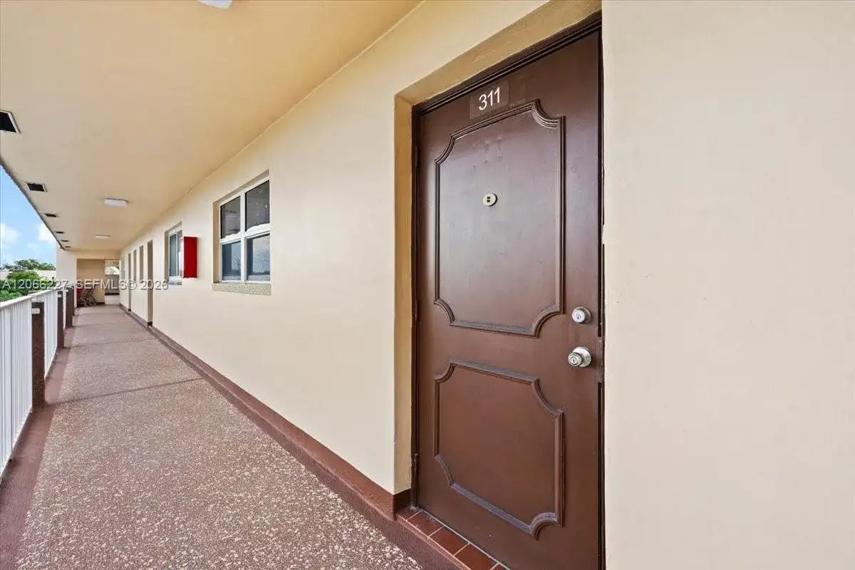 2911 N Pine Island Rd # 311, Sunrise FL 33322 photo 4