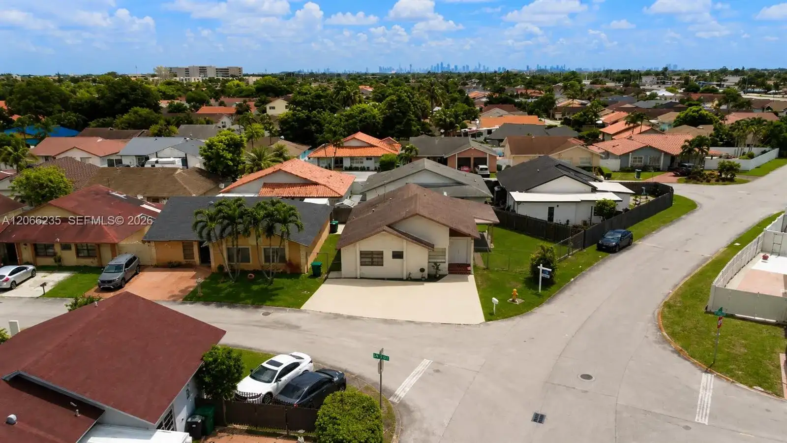 764 SW 99th Ct Cir, Miami FL 33174 photo 4
