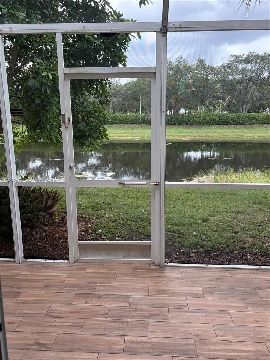 2578 Cordoba Bnd # 2578, Weston FL 33327 photo 3