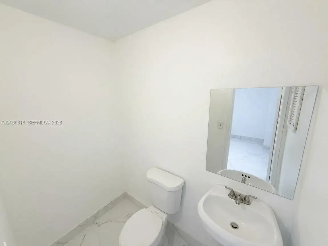 100 SW 15th St # 112, Pompano Beach FL 33060 photo 4