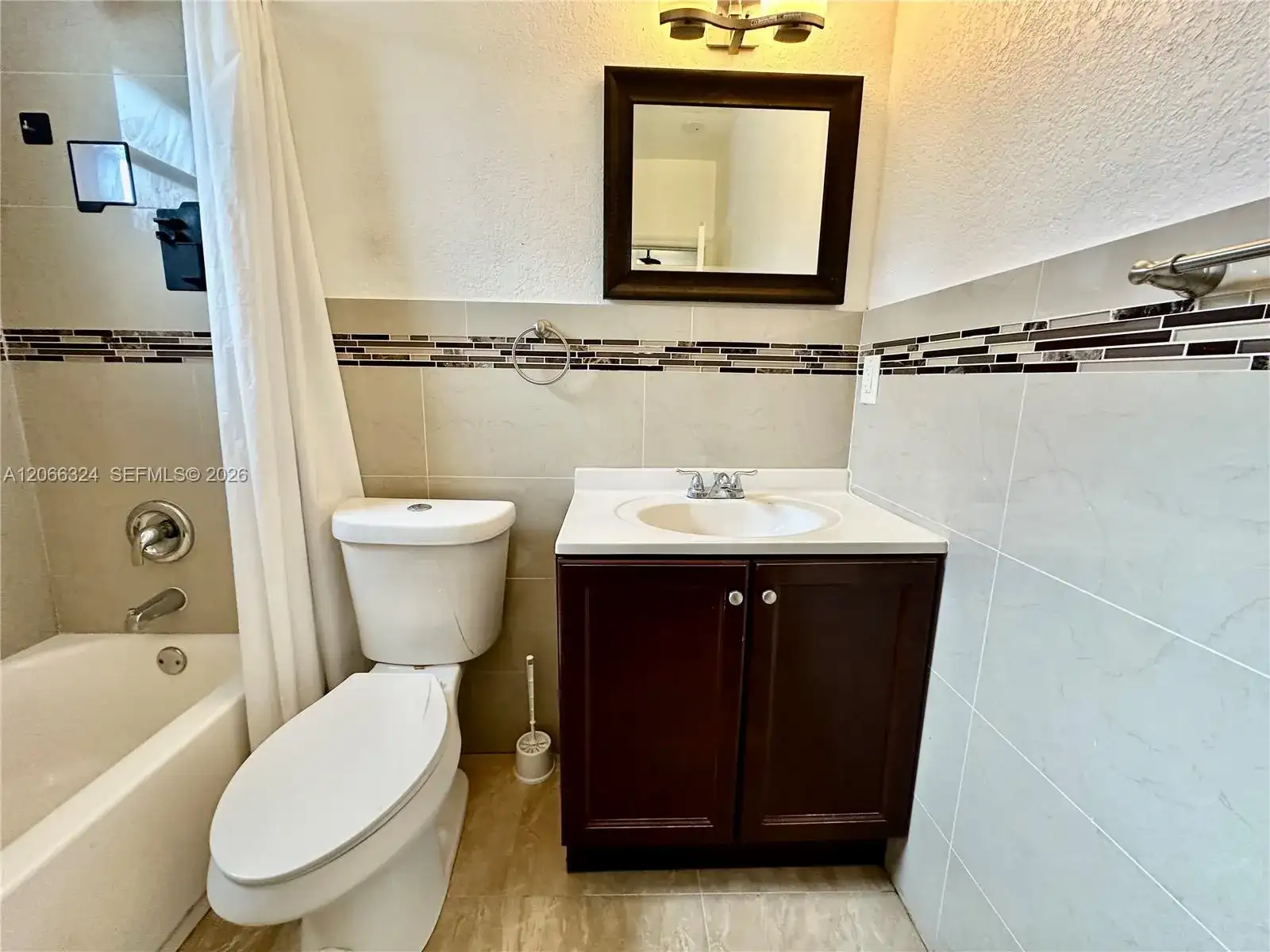 6773 Camelia Dr, Miramar FL 33023 photo 5
