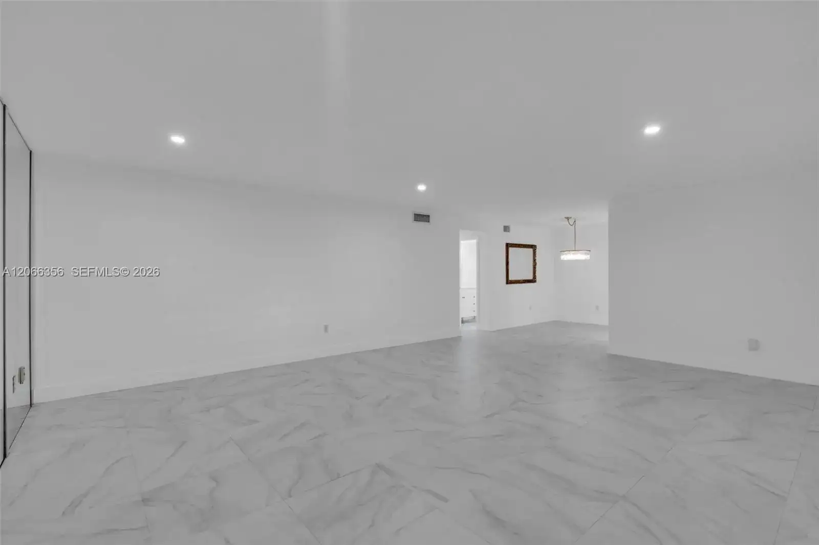 11960 NE 19th Dr # 15, North Miami FL 33181 photo 4