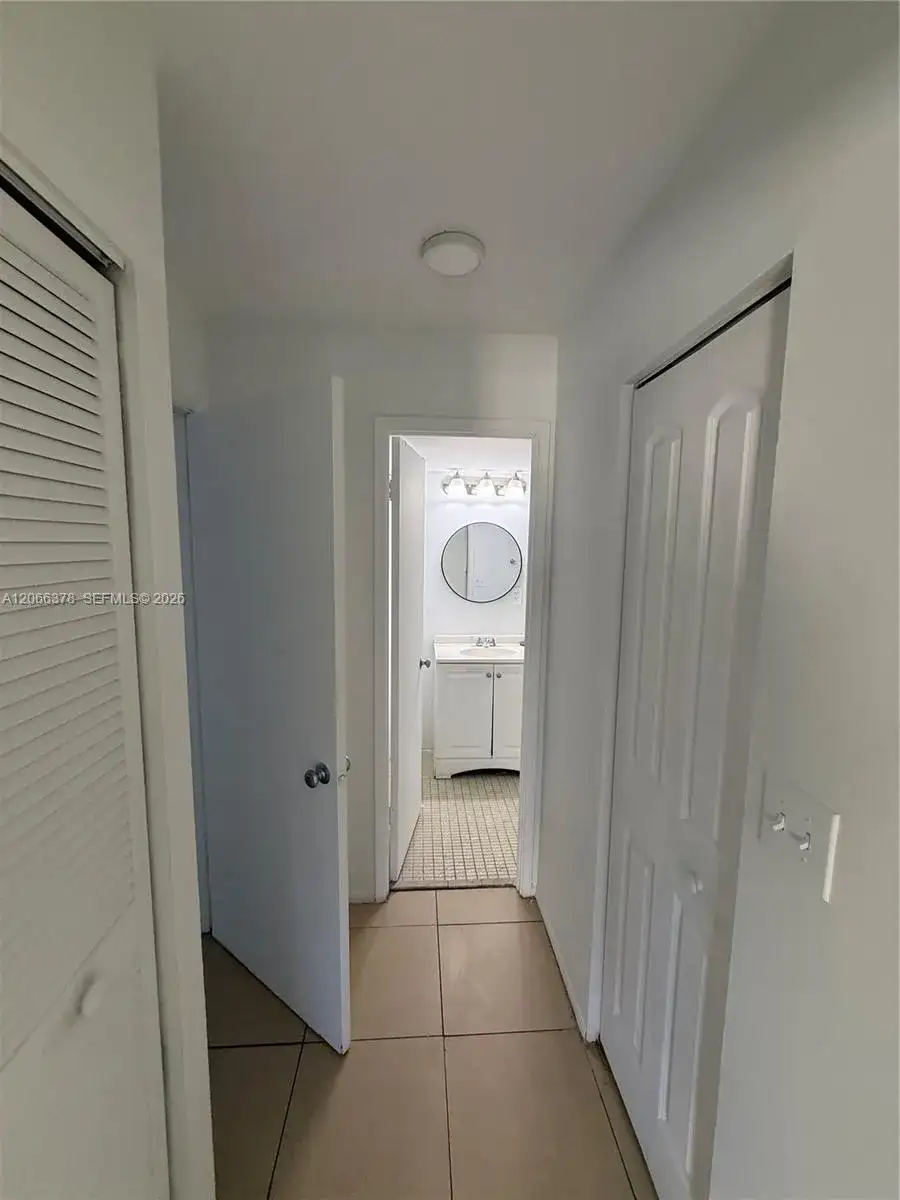 952 NE 199th St # 4K, Miami FL 33179 photo 5