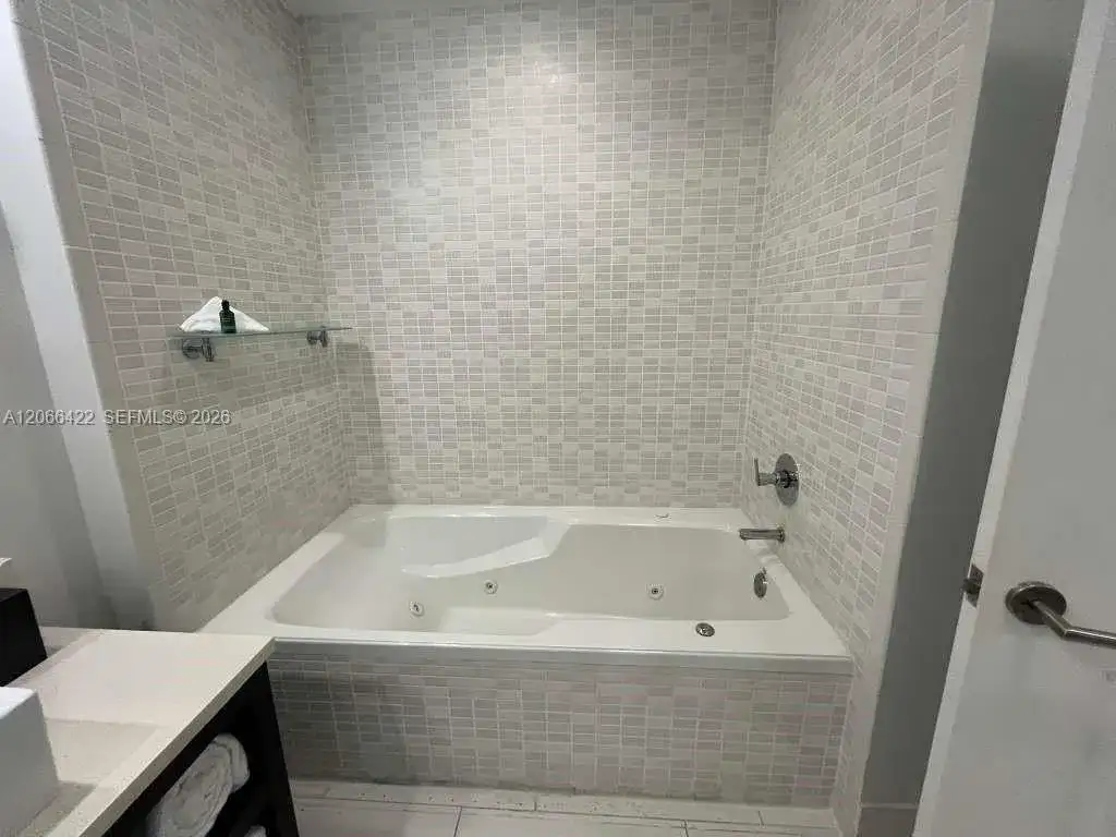 5300 NW 87th Ave # 307, Doral FL 33178 photo 4