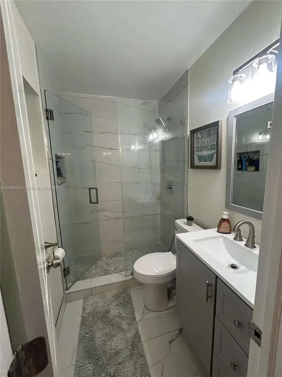 400 N 60th Way # A, Hollywood FL 33024 photo 2