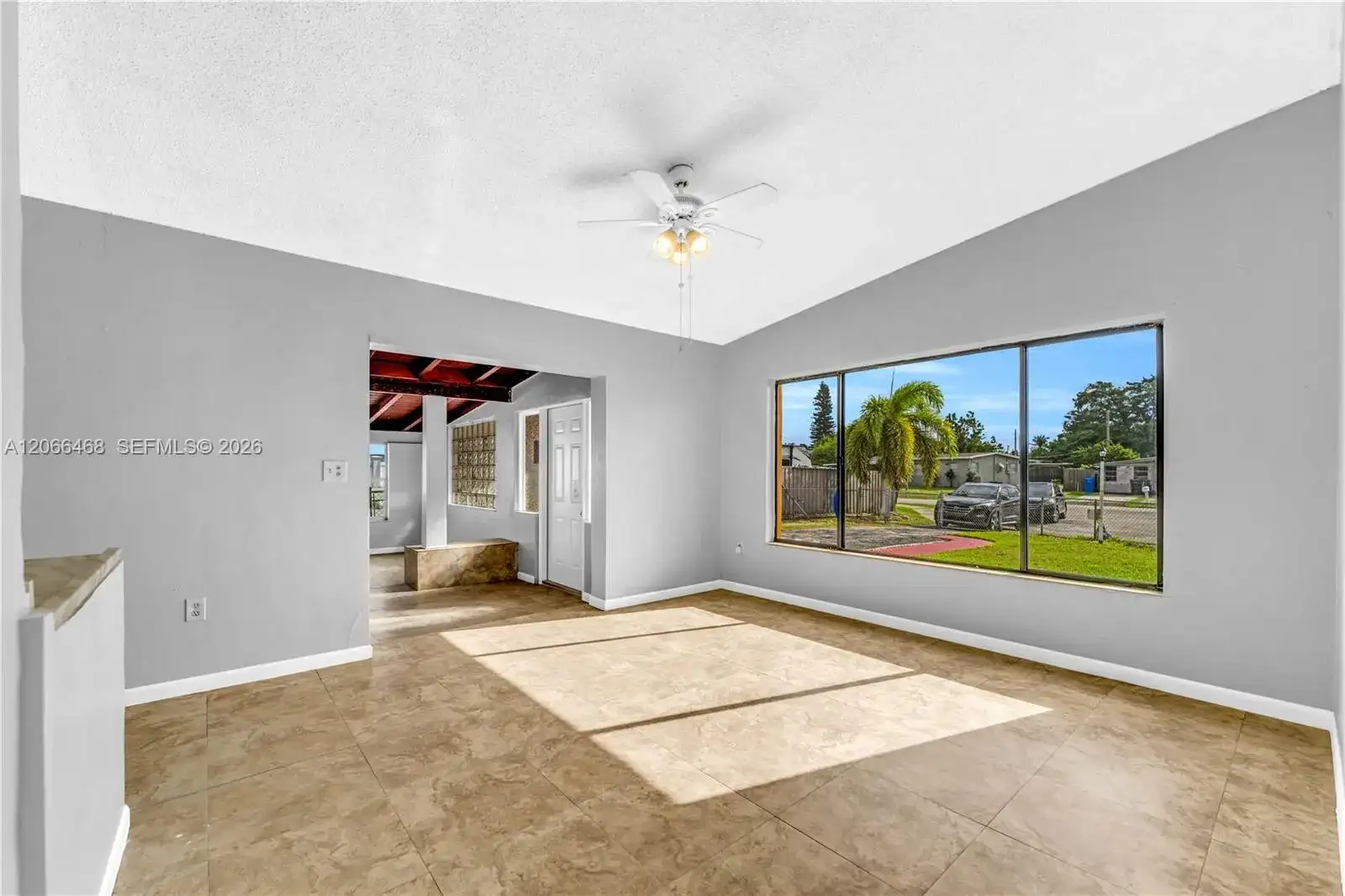 4220 SW 36th St, West Park FL 33023 photo 5