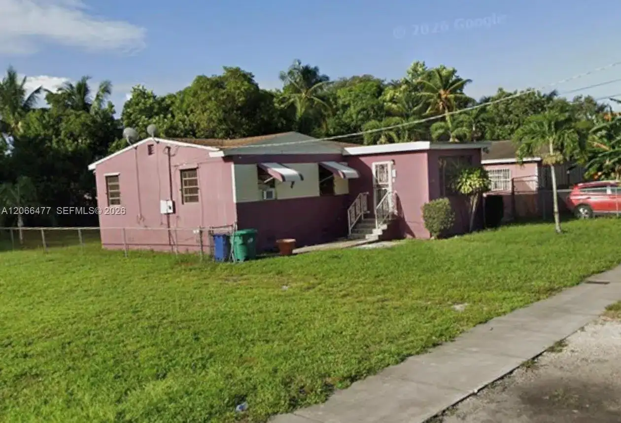 938 NW 110 st, Miami FL 33168 photo 2