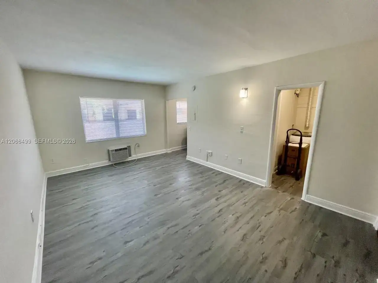 218 Santillane Ave # 21, Coral Gables FL 33134 photo 5