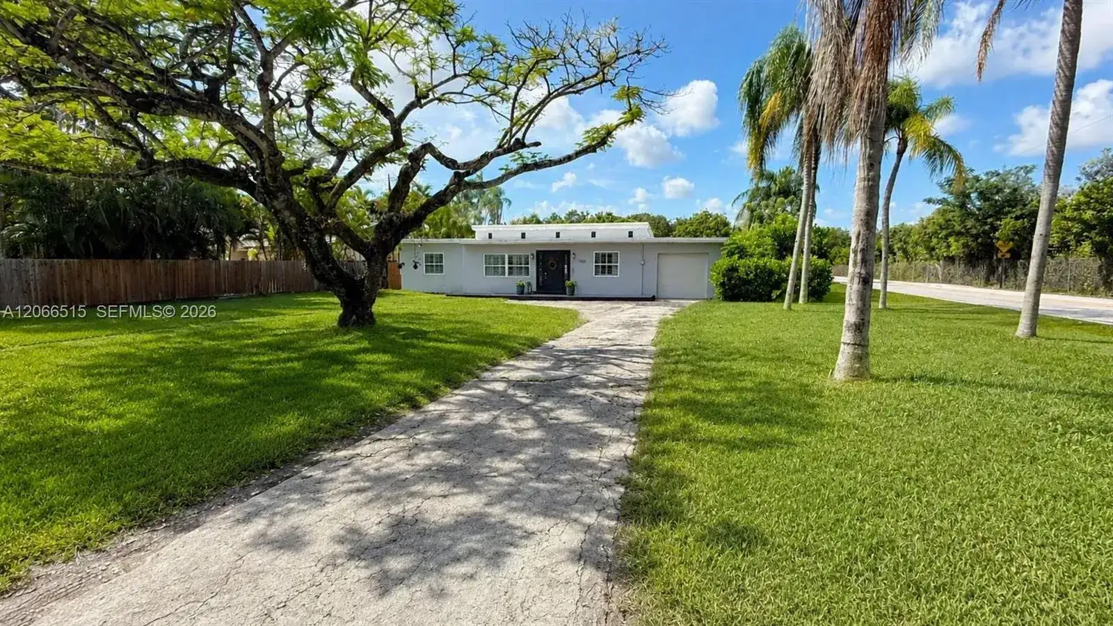 7550 SW 75th St, Miami FL 33143 photo 5