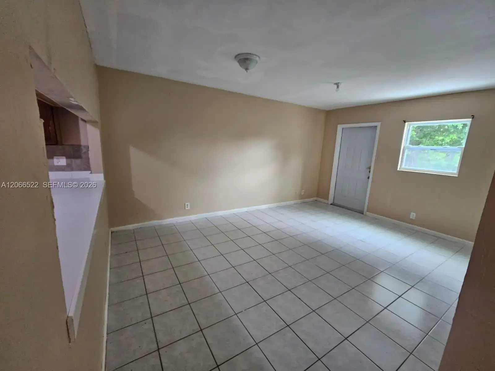 954 SW 74th Ave, North Lauderdale FL 33068 photo 3