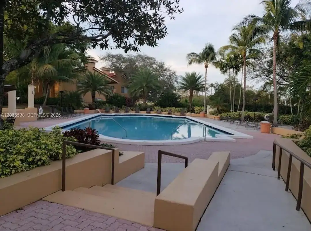 3470 N Pinewalk Dr N # 221, Margate FL 33063 photo 3