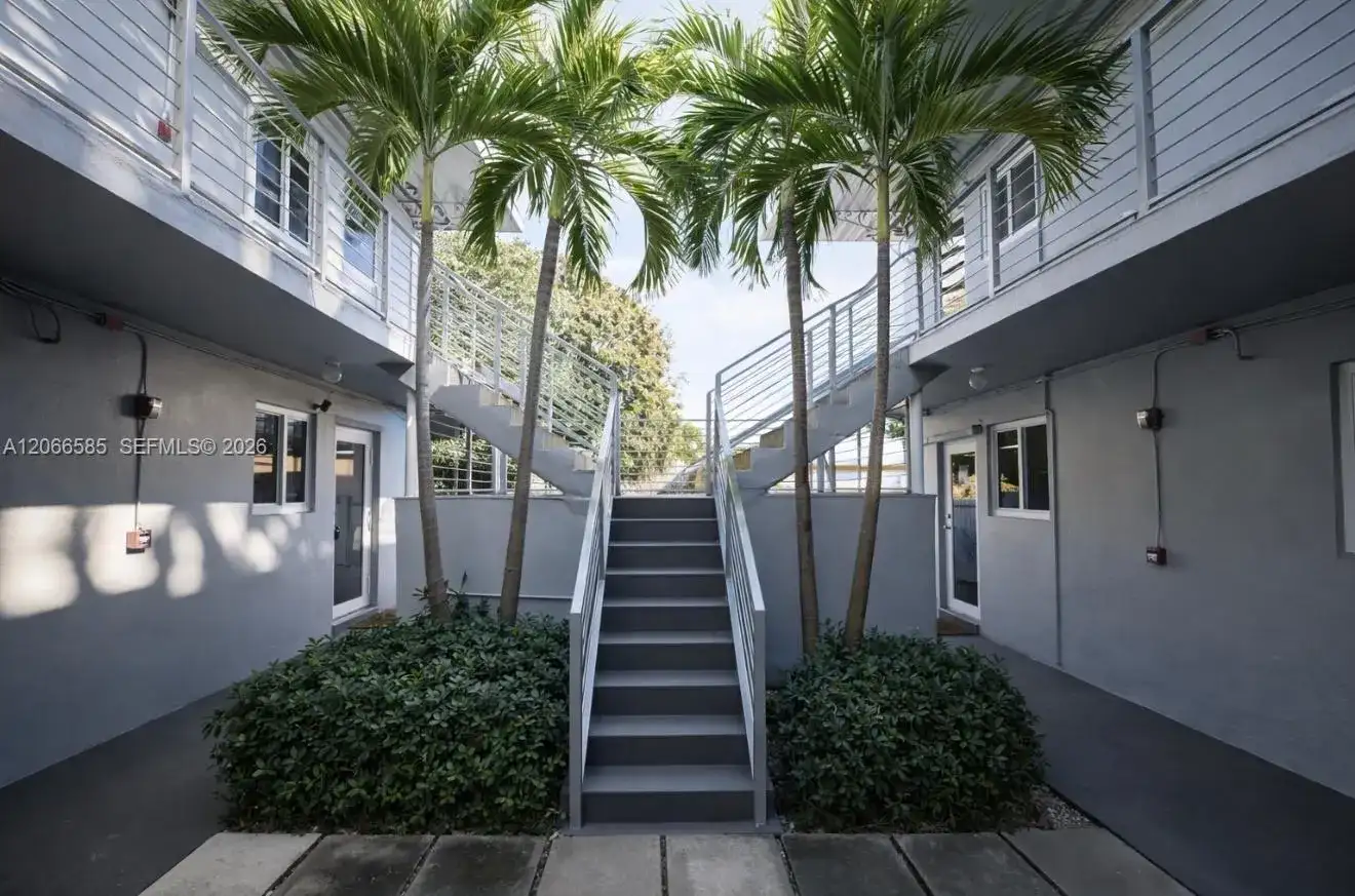 5305 Biscayne Blvd # 207, Miami FL 33137 photo 2