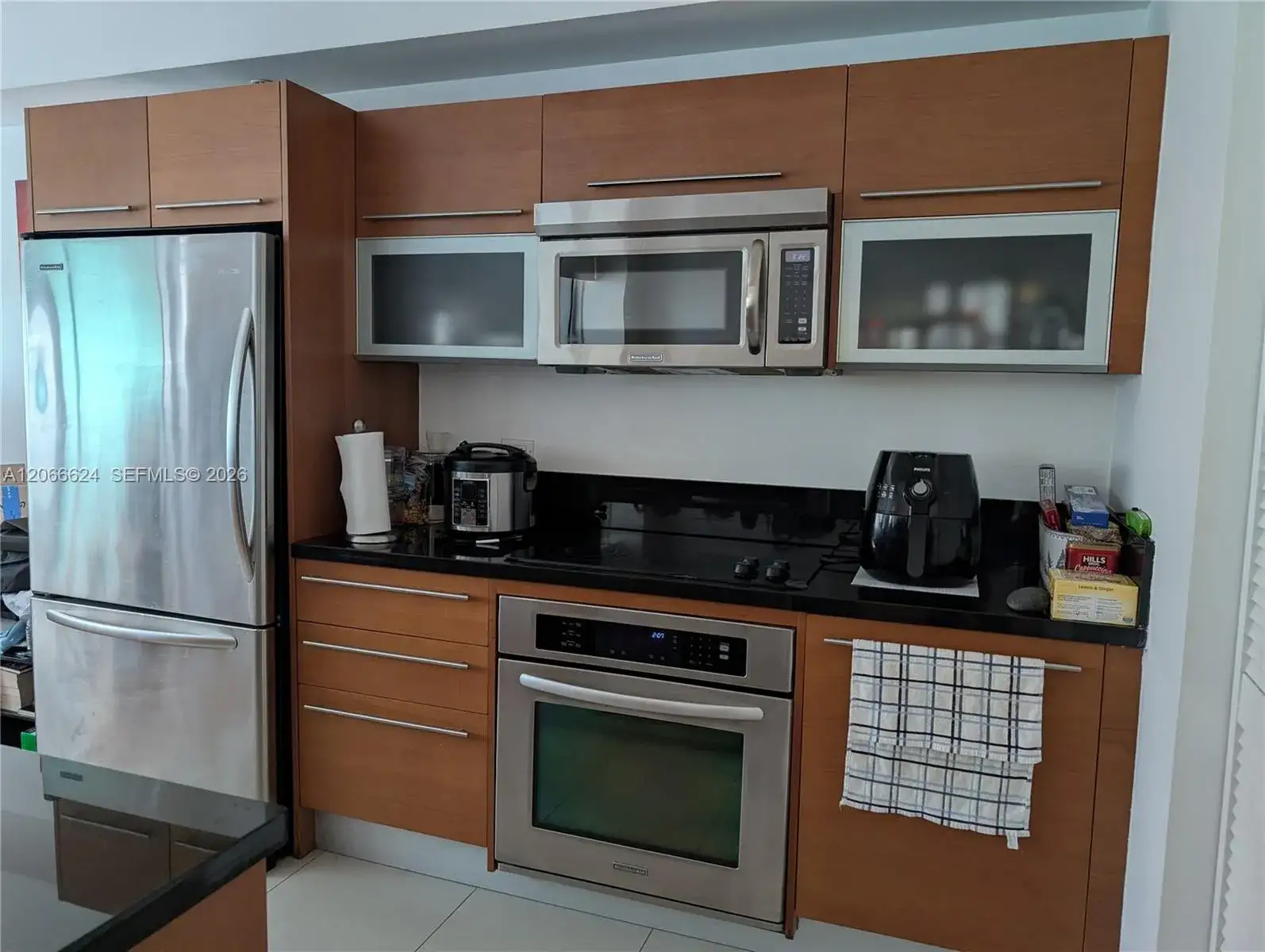 244 Biscayne Blvd # 808, Miami FL 33132 photo 2
