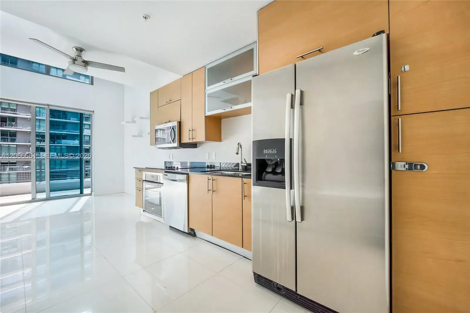 60 SW 13 ST # 4208, Miami FL 33130 photo 3