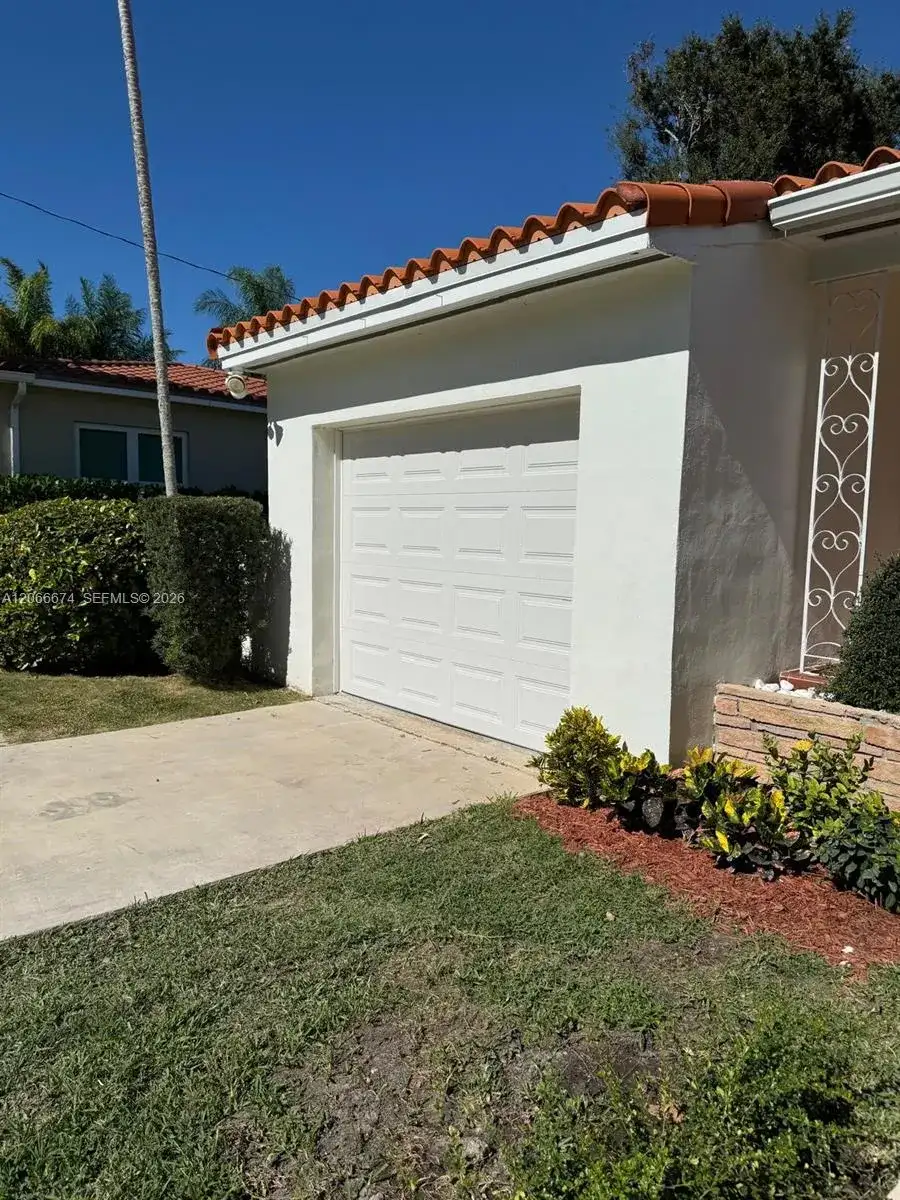 431 Candia Ave, Coral Gables FL 33134 photo 5