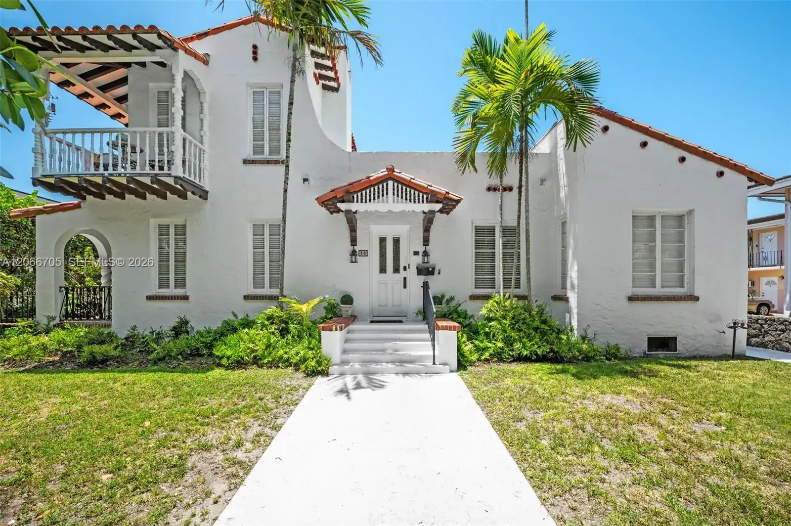 36 Phoenetia Ave, Coral Gables FL 33134 photo 2